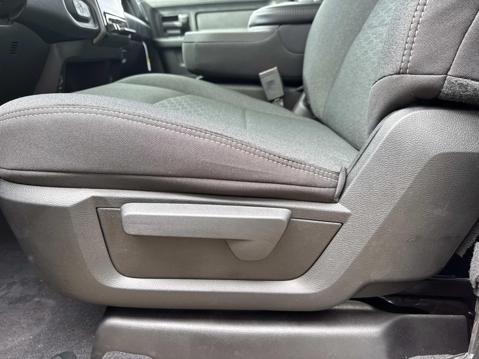 2026 RAM Ram 2500 RAM 2500 WARLOCK CREW CAB 4X4 6'4' BOX