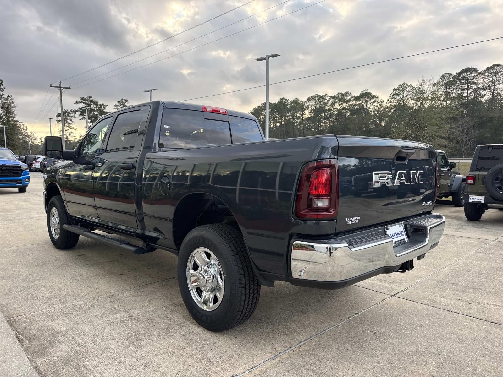 2026 RAM Ram 2500 RAM 2500 TRADESMAN CREW CAB 4X4 6'4' BOX