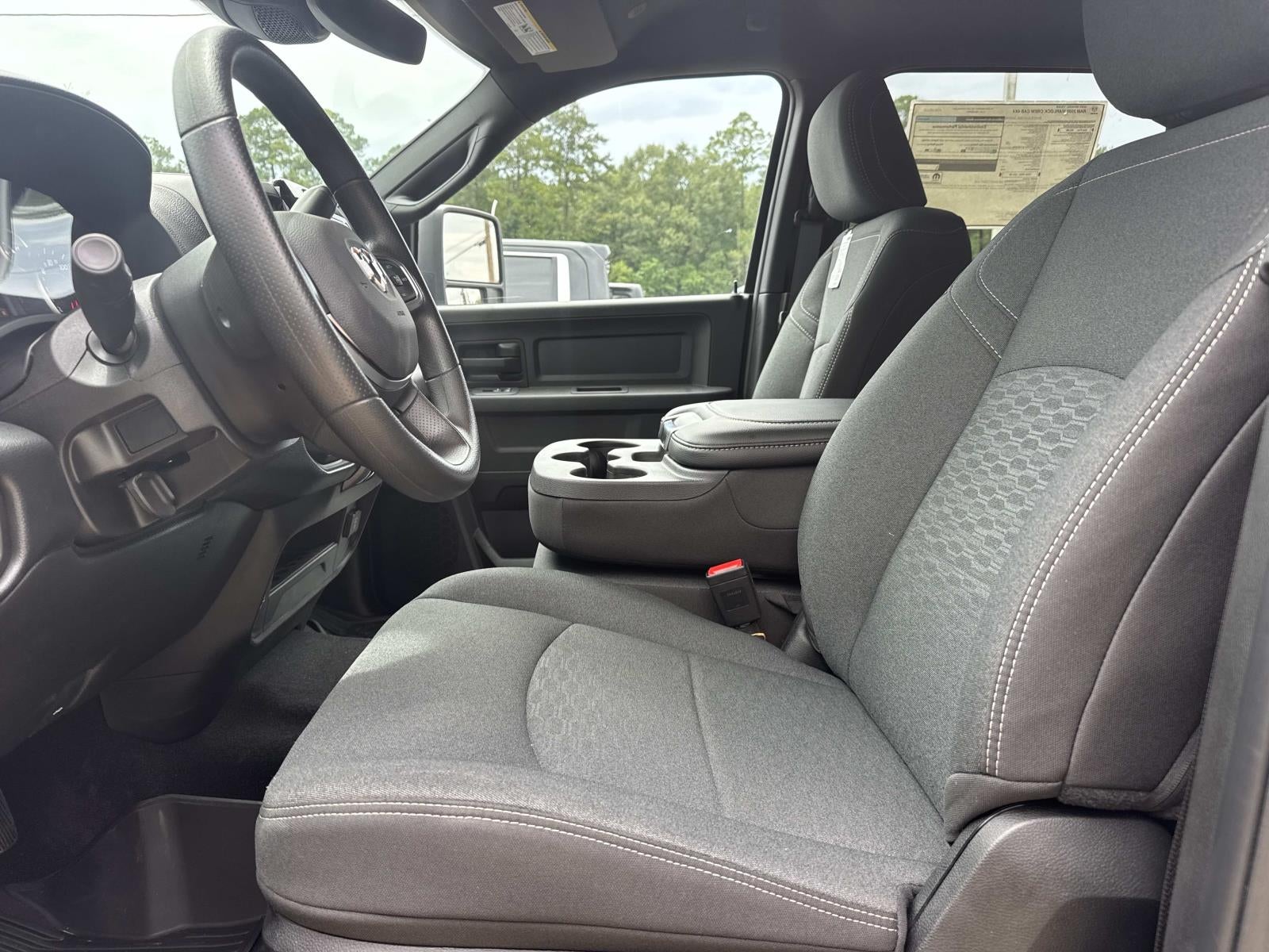 2026 RAM Ram 2500 RAM 2500 WARLOCK CREW CAB 4X4 6'4' BOX