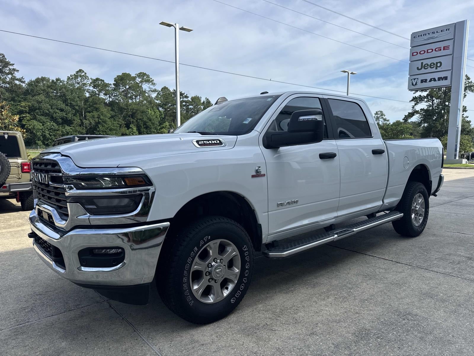 2025 RAM Ram 2500 Big Horn Crew Cab 4x4 6'4' Box
