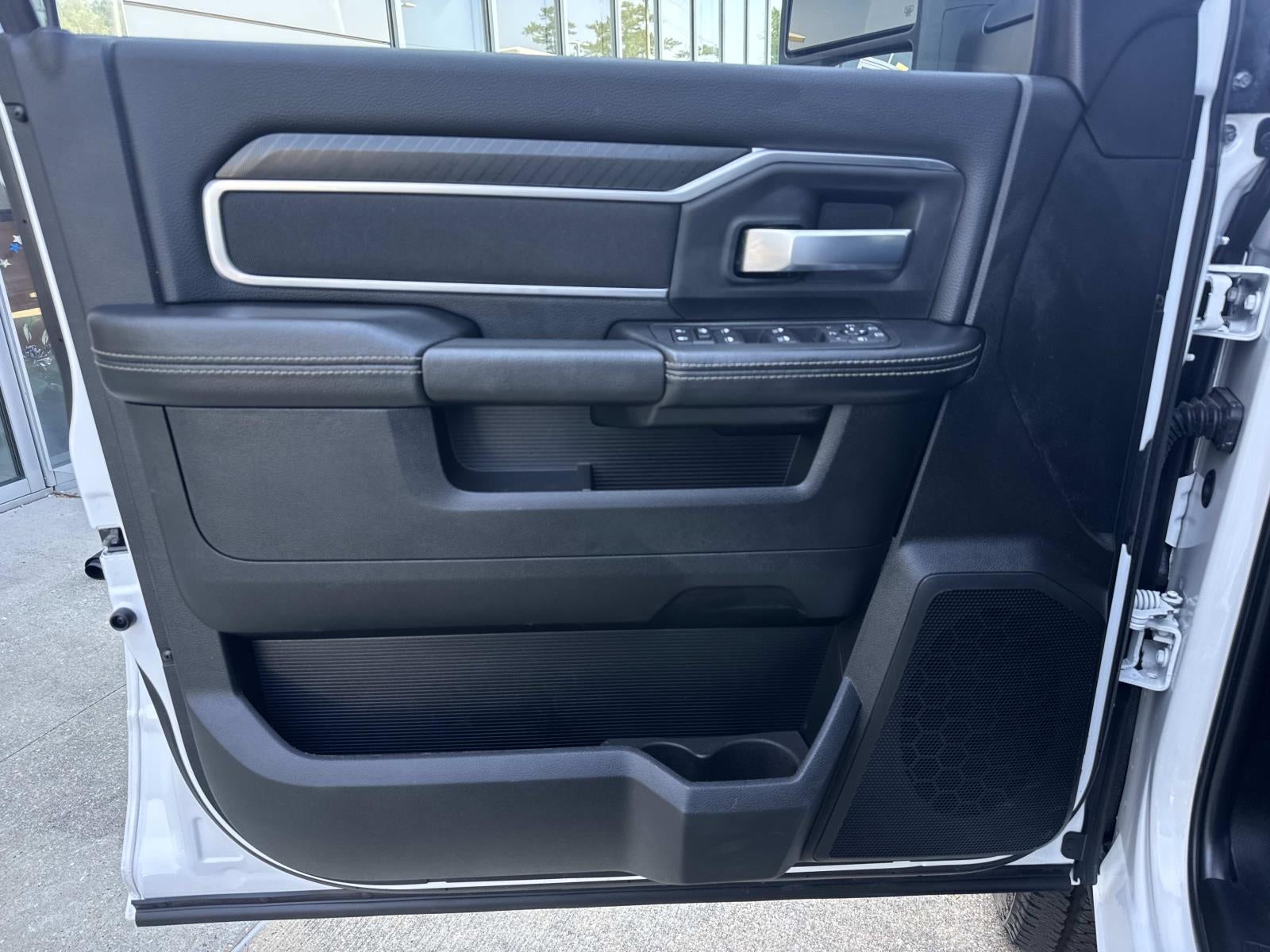 2025 RAM Ram 2500 Big Horn Crew Cab 4x4 6'4' Box