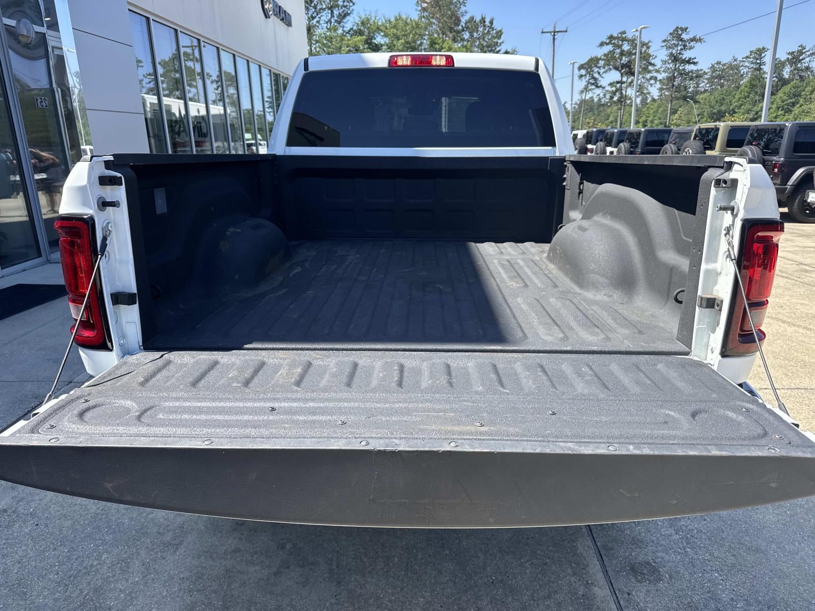 2025 RAM Ram 2500 Big Horn Crew Cab 4x4 6'4' Box