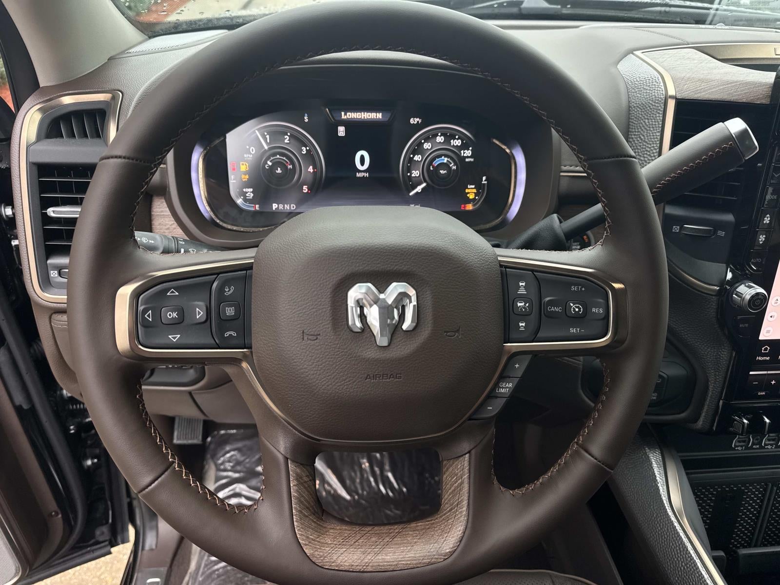 2026 RAM Ram 2500 RAM 2500 LIMITED LONGHORN CREW CAB 4X4 6'4' BOX