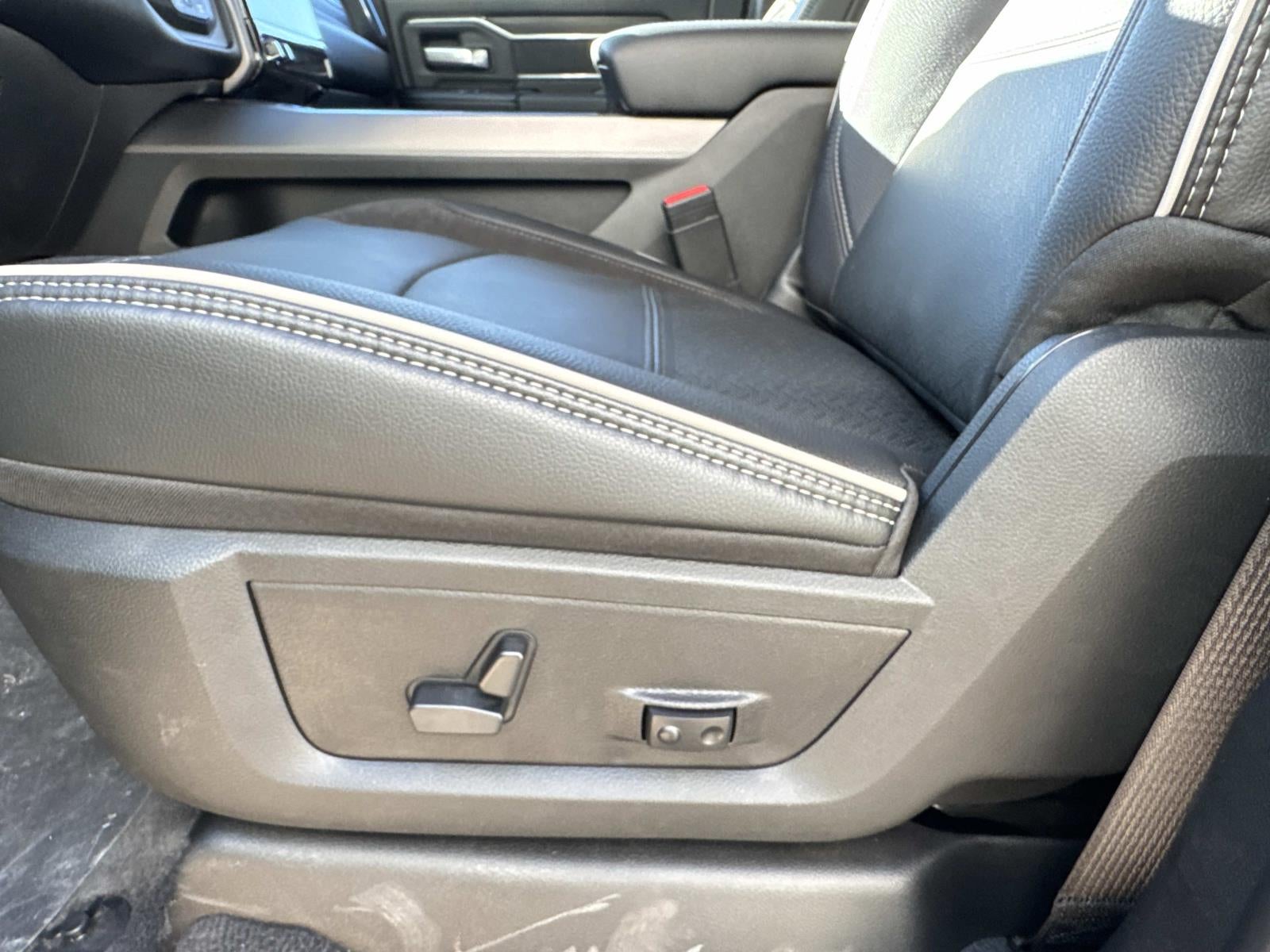 2026 RAM Ram 3500 RAM 3500 LARAMIE CREW CAB 4X4 8' BOX