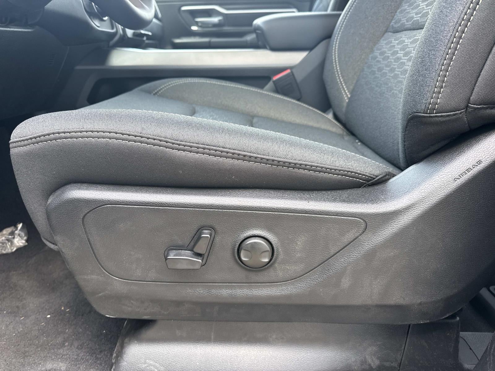 2026 RAM Ram 1500 RAM 1500 BIG HORN CREW CAB 4X2 5'7' BOX