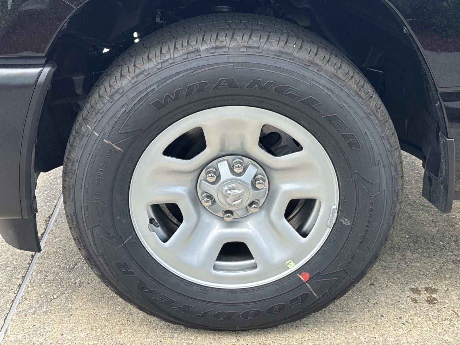 2026 RAM Ram 1500 RAM 1500 TRADESMAN CREW CAB 4X2 5'7' BOX