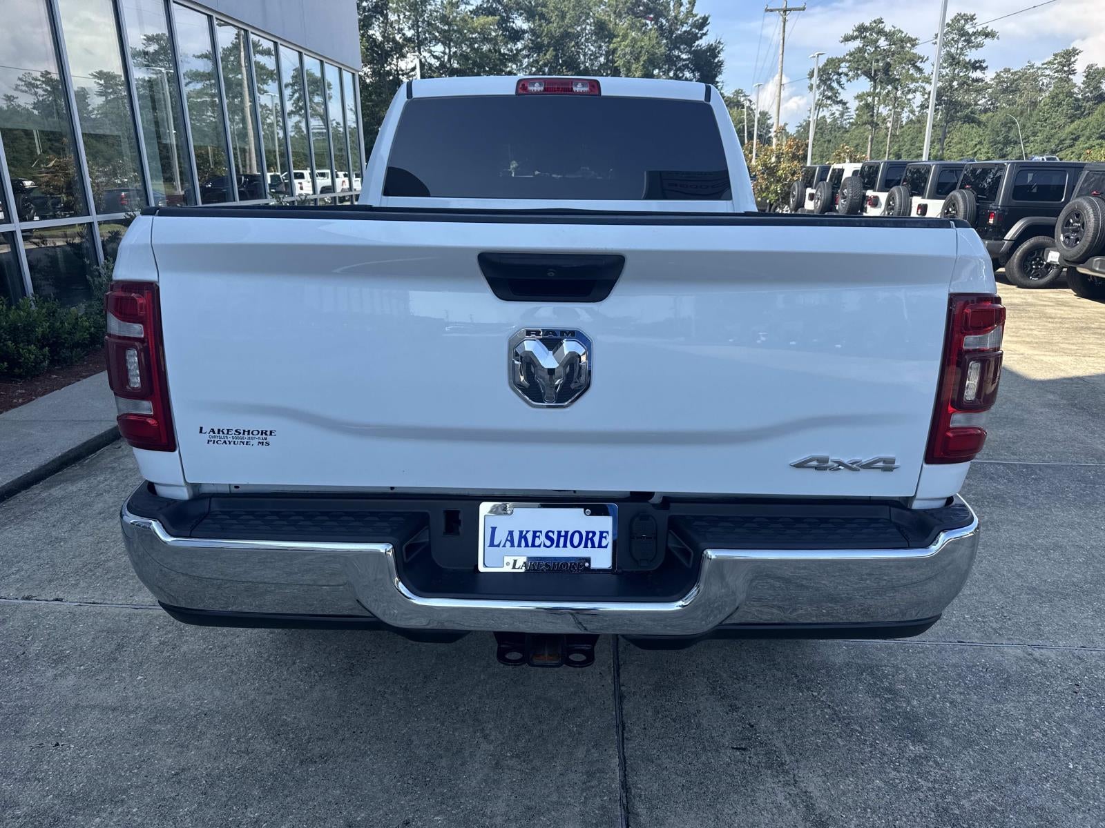 2024 RAM Ram 2500 Tradesman Crew Cab 4x4 6'4' Box