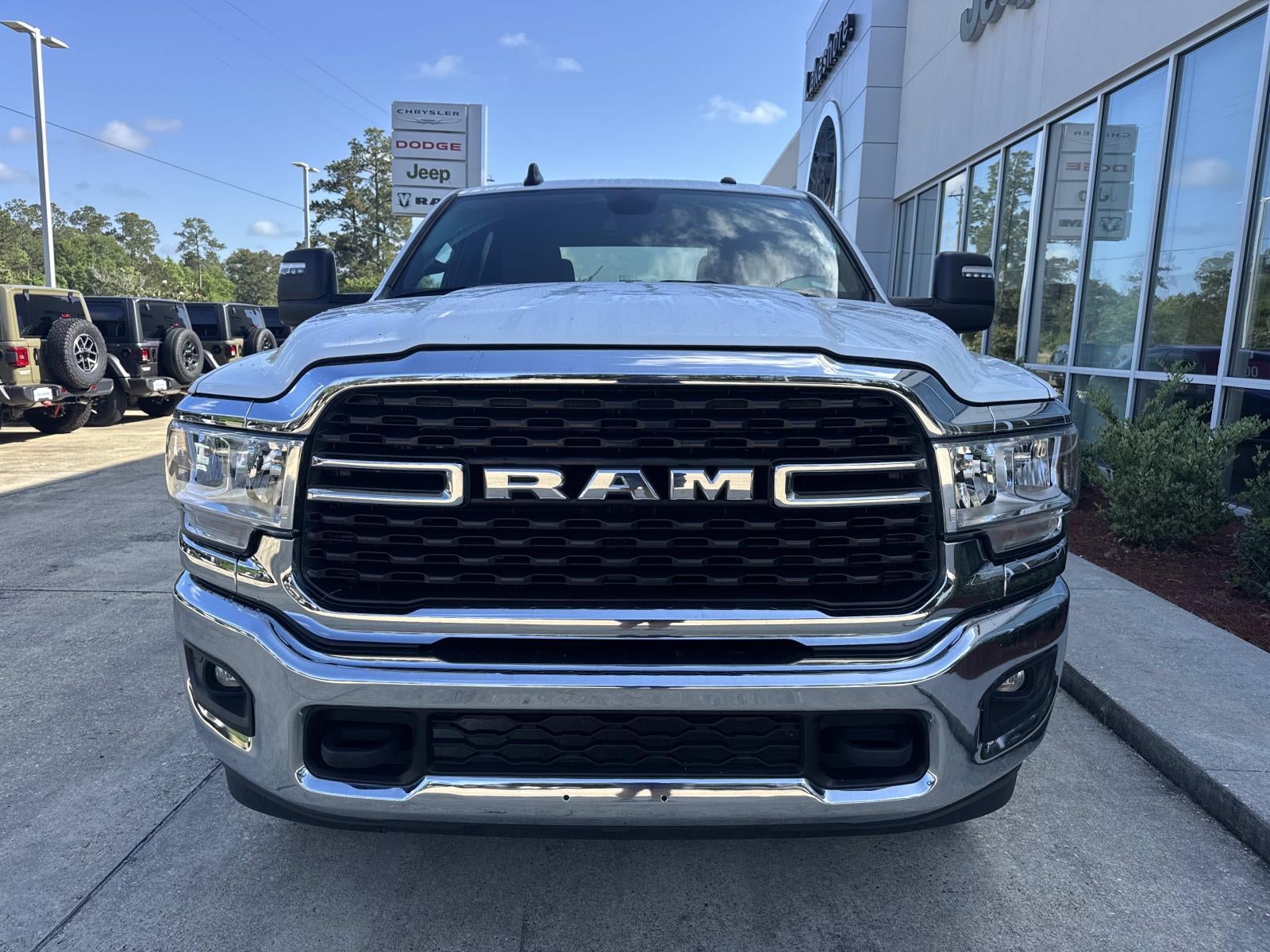 2024 RAM Ram 2500 Big Horn Crew Cab 4x4 6'4' Box