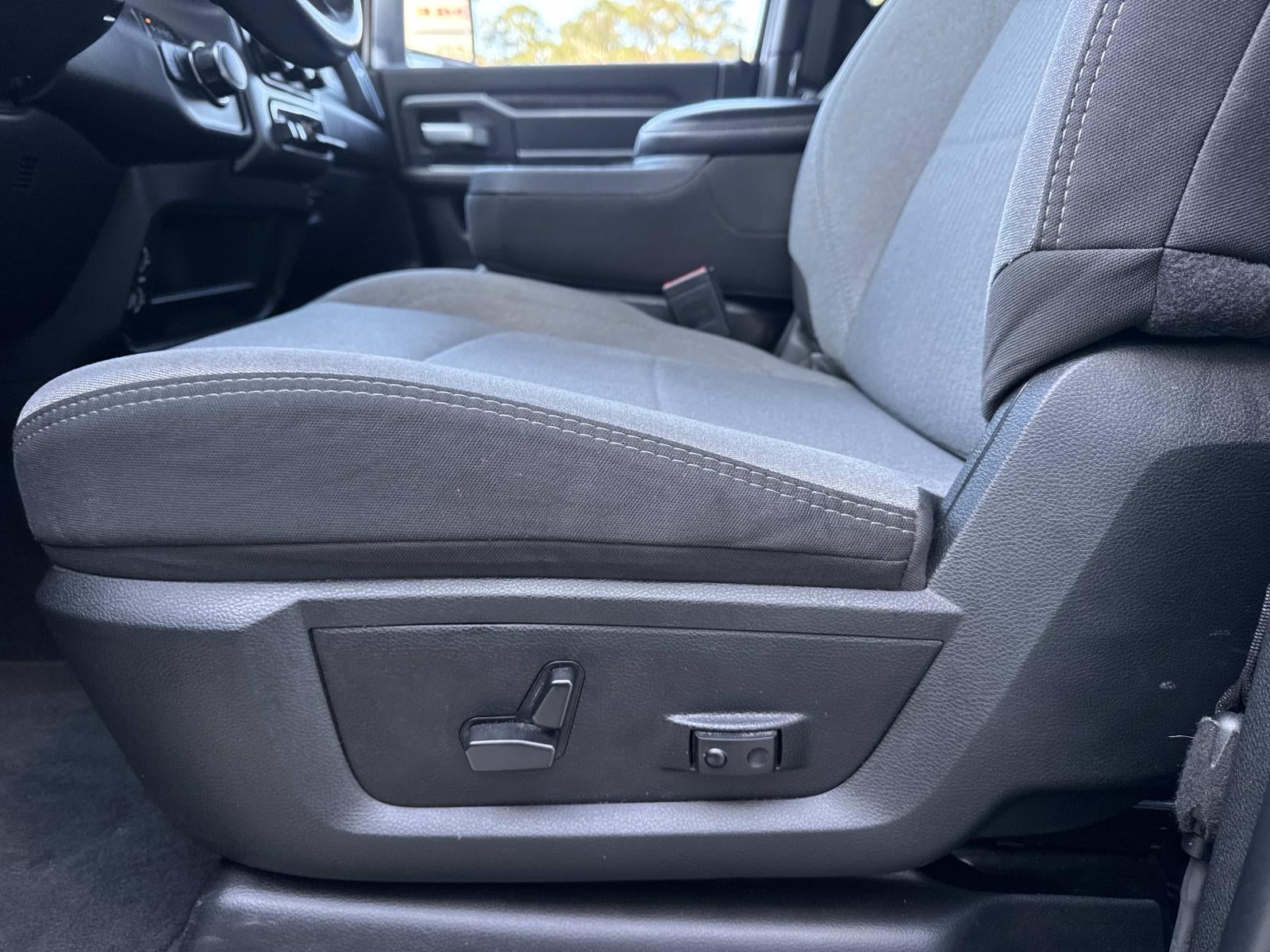 2024 RAM Ram 2500 Big Horn Crew Cab 4x4 6'4' Box