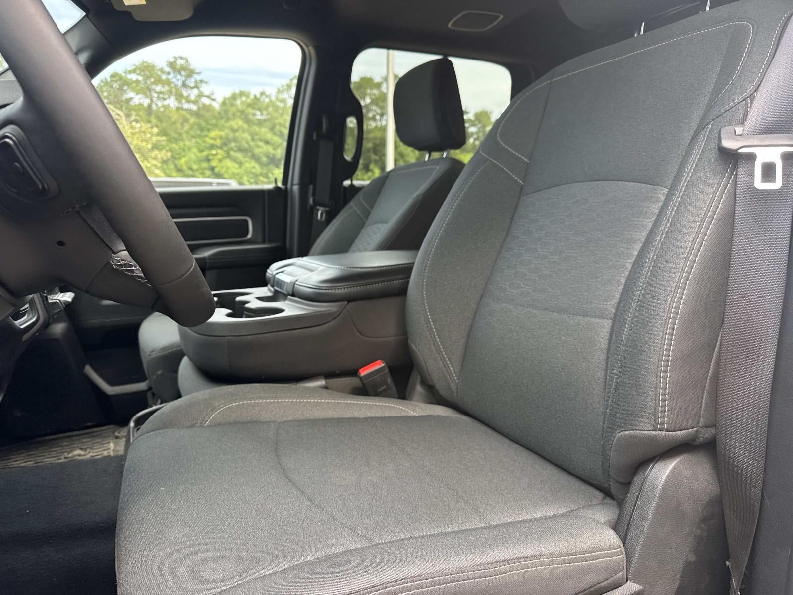 2025 RAM Ram 2500 Lone Star Crew Cab 4x4 6'4' Box