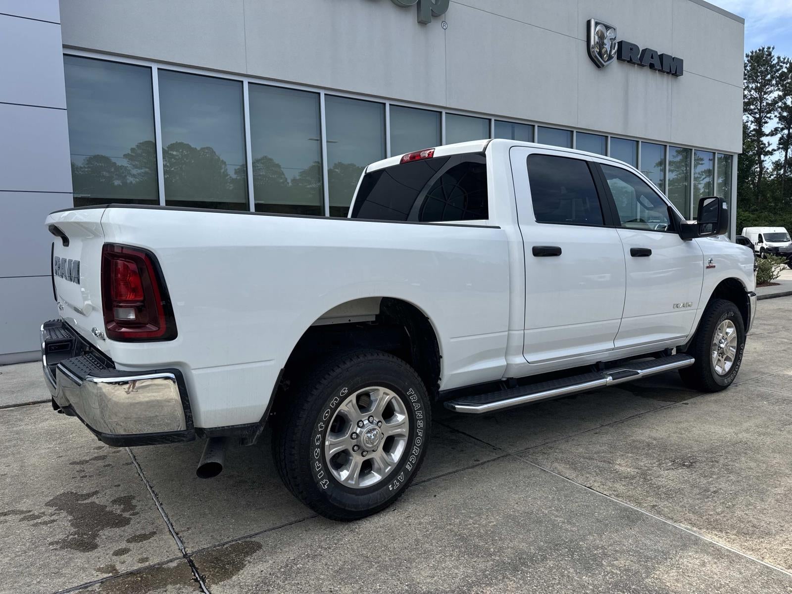 2025 RAM Ram 2500 Lone Star Crew Cab 4x4 6'4' Box