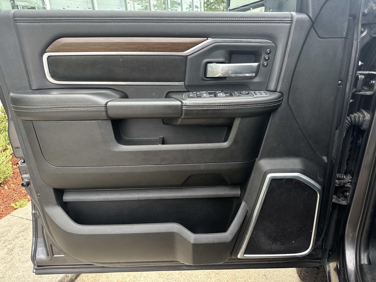 2024 RAM Ram 2500 Laramie Crew Cab 4x4 6'4' Box