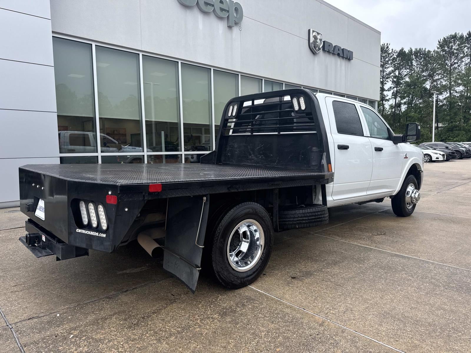 2024 RAM 3500 Chassis Tradesman/SLT/Laramie/Limited
