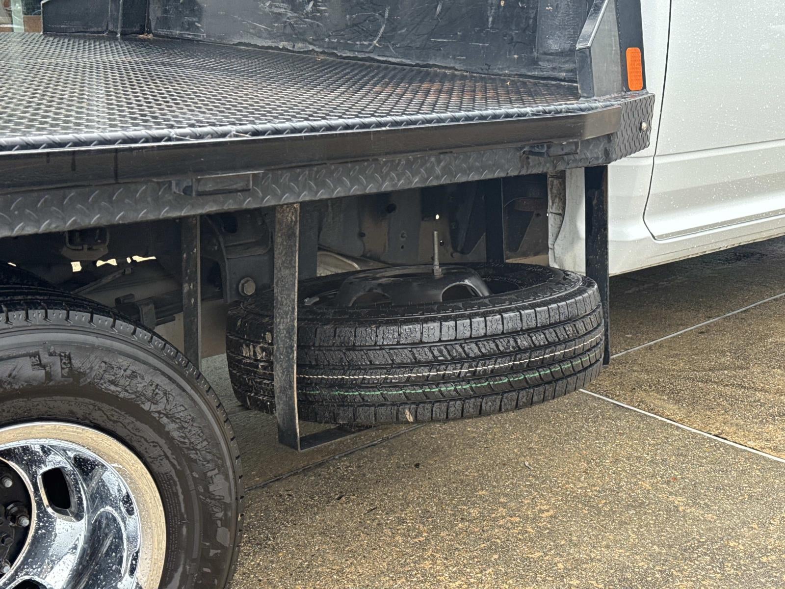 2024 RAM 3500 Chassis Tradesman/SLT/Laramie/Limited