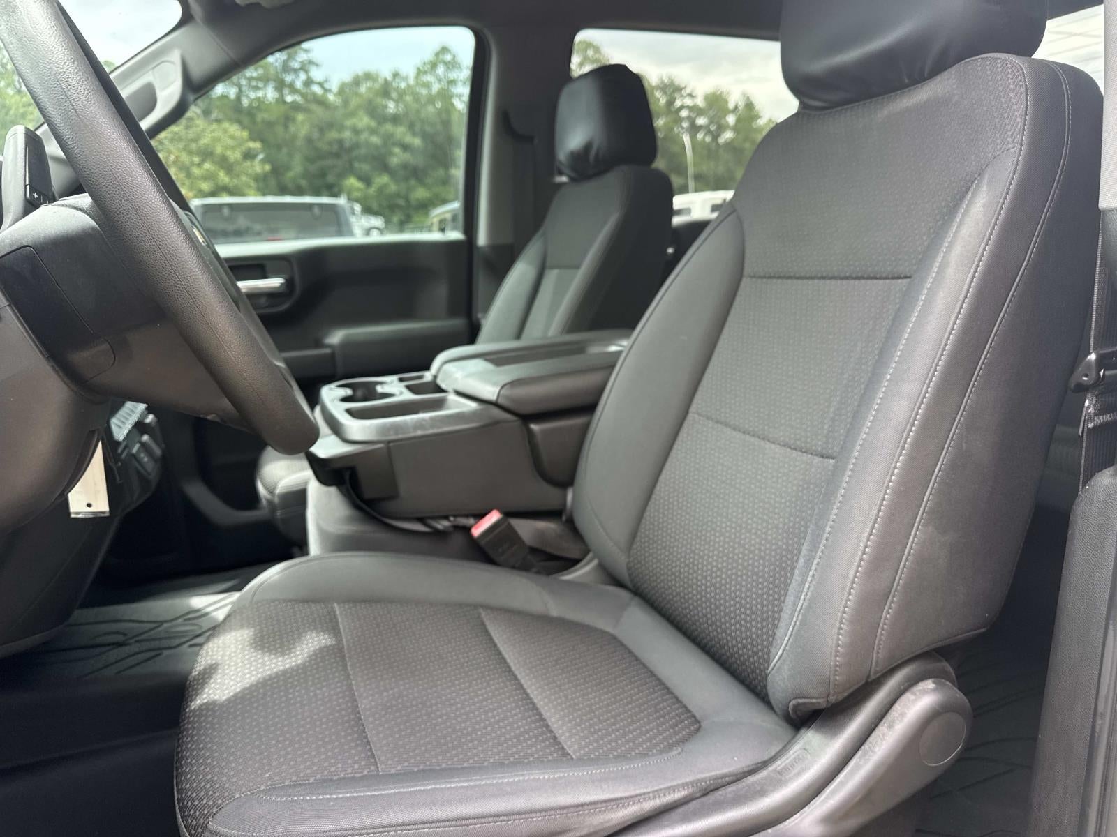 2020 Chevrolet Silverado 1500 2WD Crew Cab Short Bed Custom