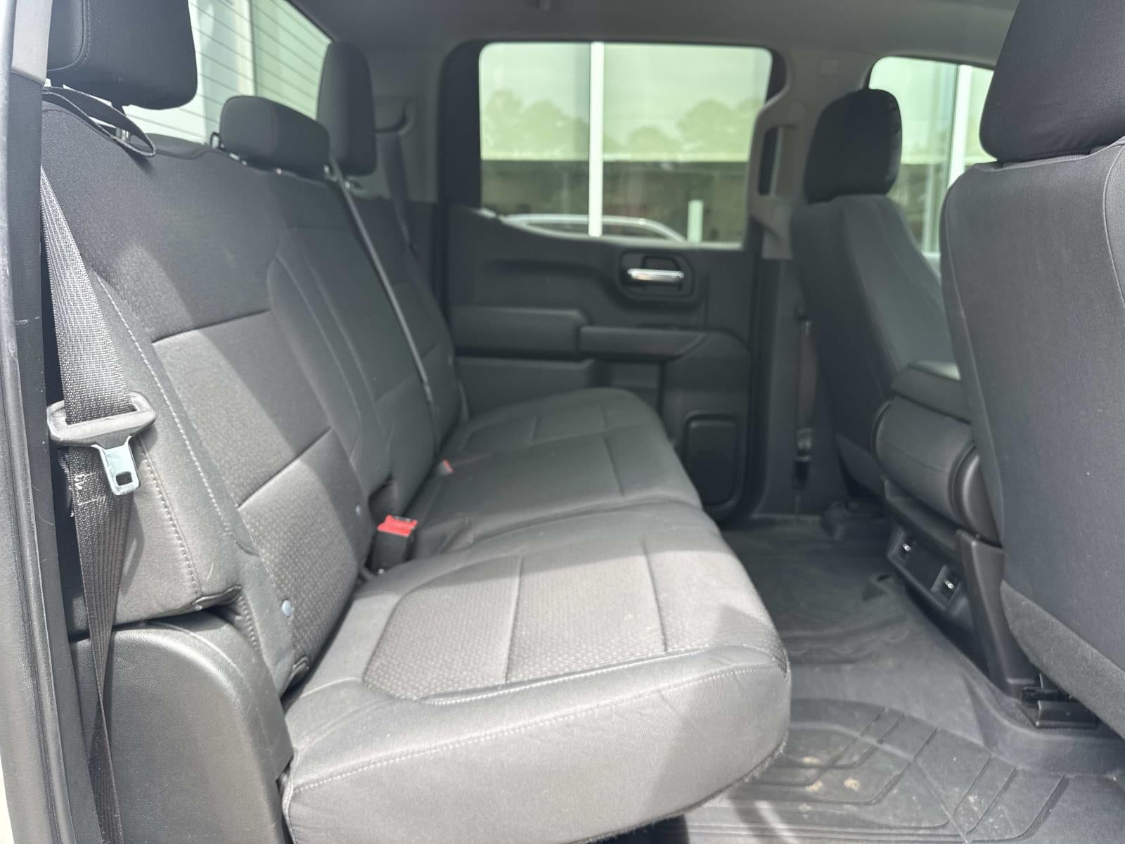 2020 Chevrolet Silverado 1500 2WD Crew Cab Short Bed Custom