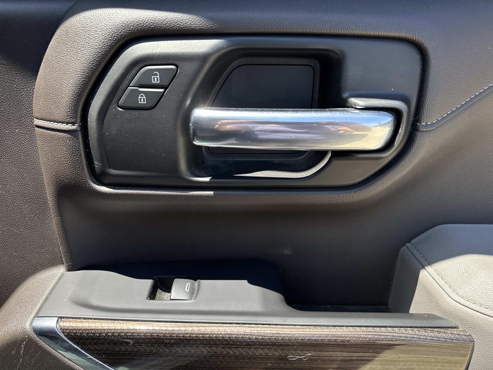 2020 Chevrolet Silverado 1500 2WD Crew Cab 147 RST