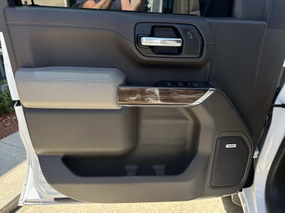 2020 Chevrolet Silverado 1500 2WD Crew Cab 147 RST