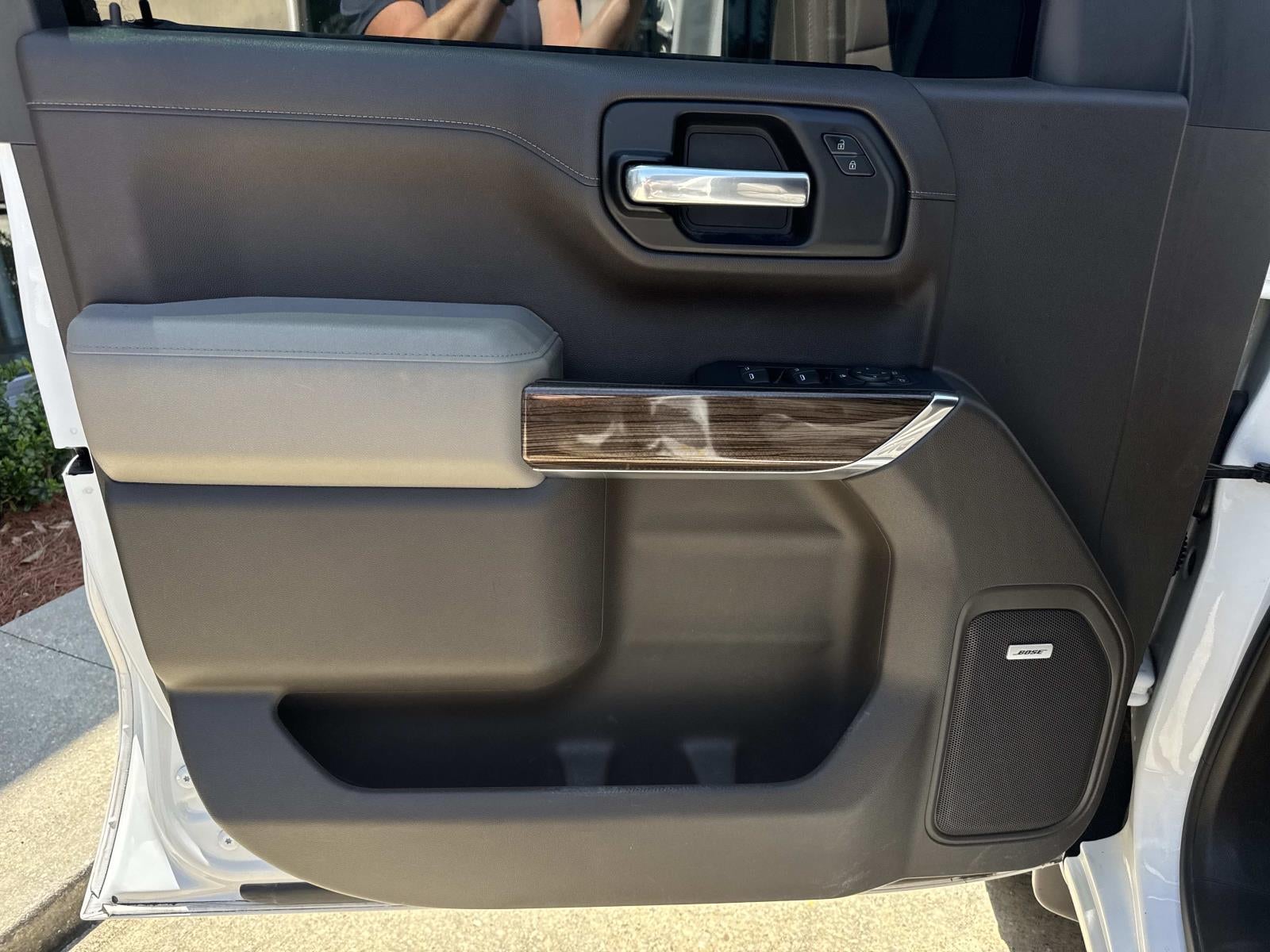2020 Chevrolet Silverado 1500 2WD Crew Cab 147 RST