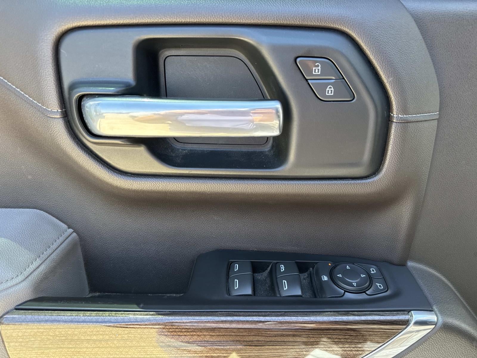 2020 Chevrolet Silverado 1500 2WD Crew Cab 147 RST