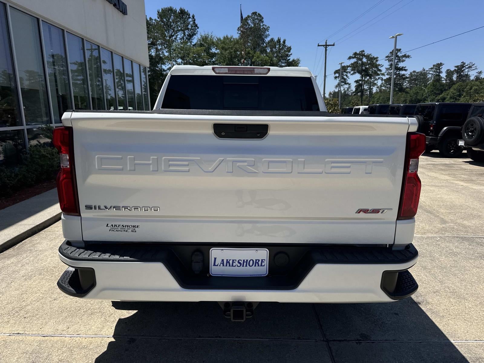 2020 Chevrolet Silverado 1500 2WD Crew Cab 147 RST