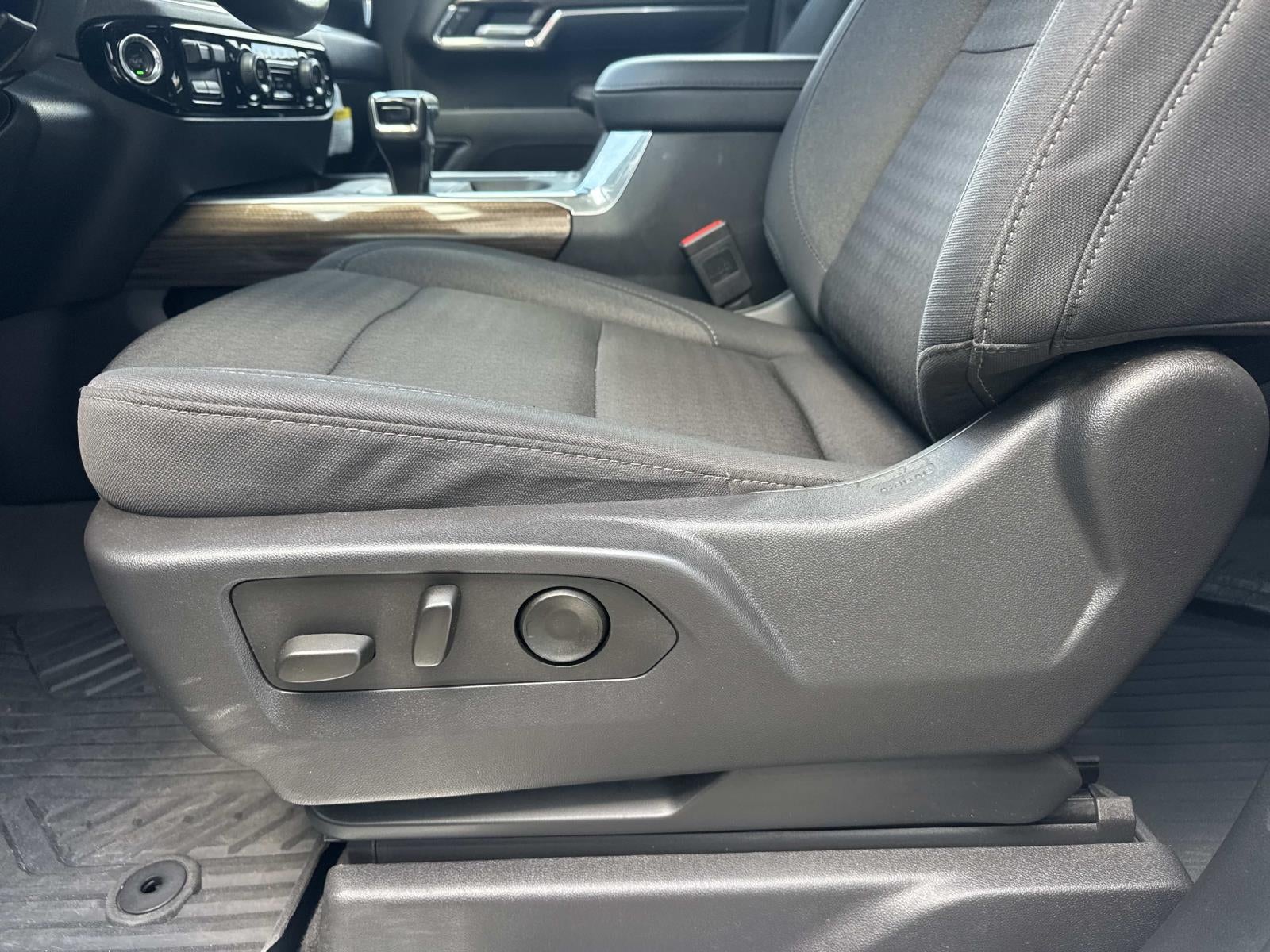 2025 Chevrolet Silverado 1500 4WD Crew Cab Standard Bed LT