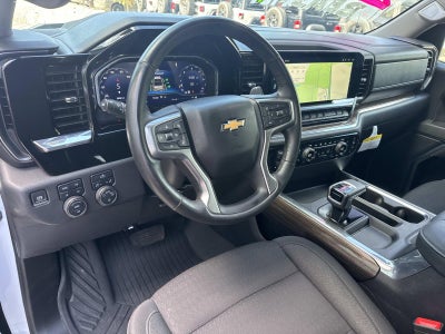 2025 Chevrolet Silverado 1500 4WD Crew Cab Standard Bed LT