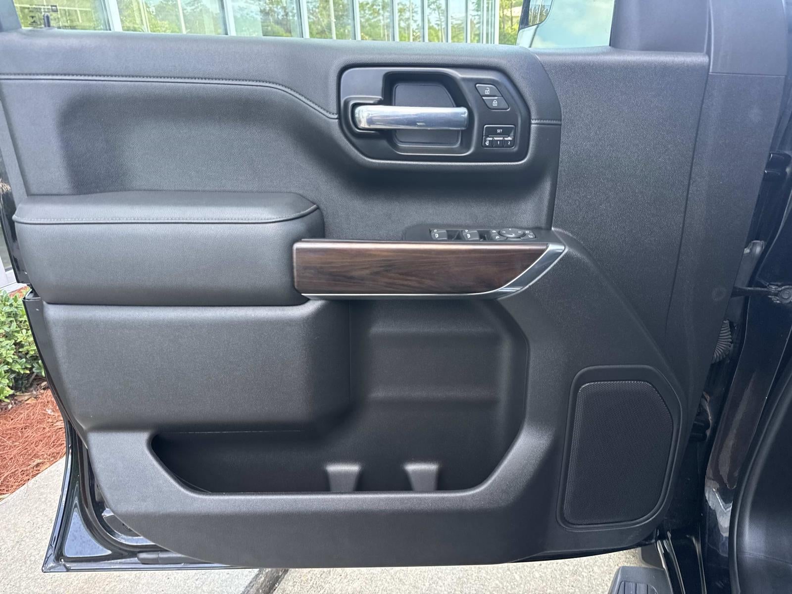 2022 GMC Sierra 1500 Limited 2WD Crew Cab Short Box SLT