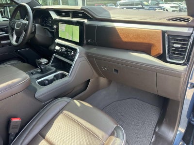 2024 GMC Sierra 1500 4WD Crew Cab Short Box Denali
