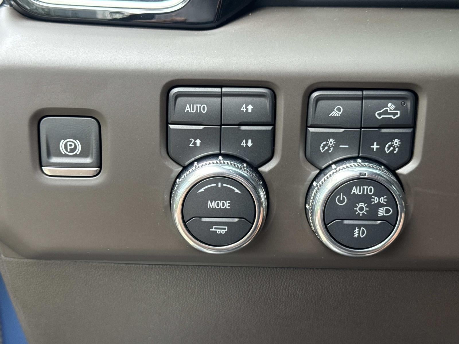 2024 GMC Sierra 1500 4WD Crew Cab Short Box Denali