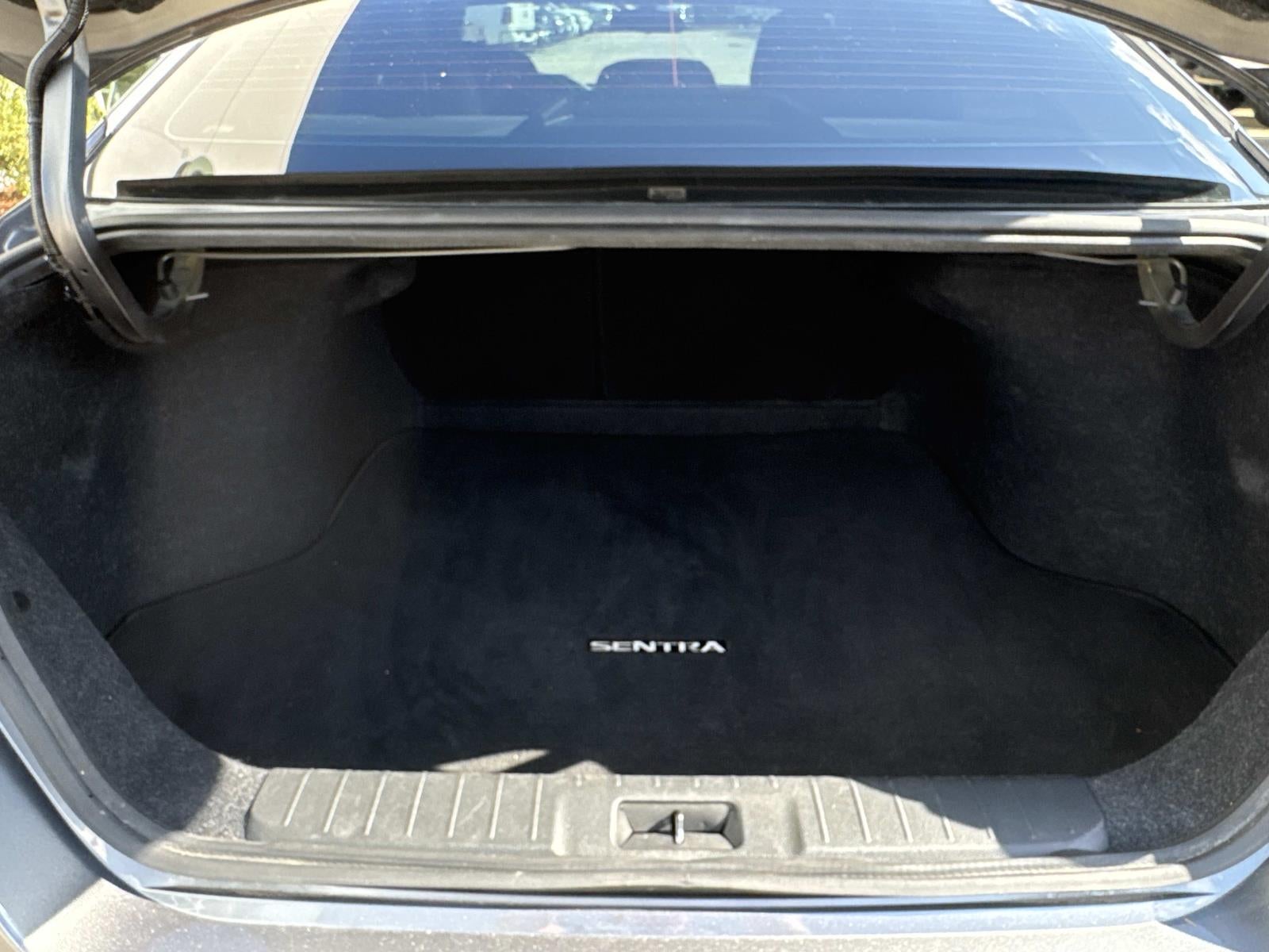 2021 Nissan Sentra SV Xtronic CVT