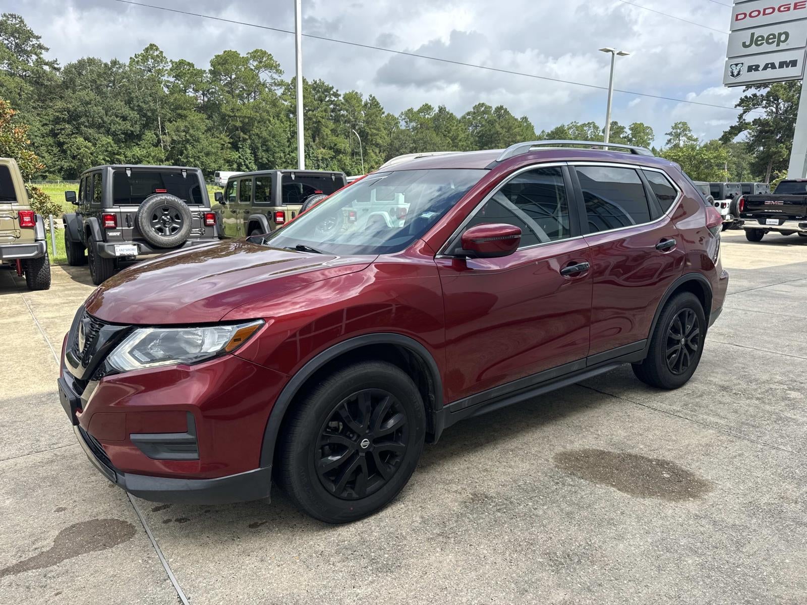 2018 Nissan Rogue SV