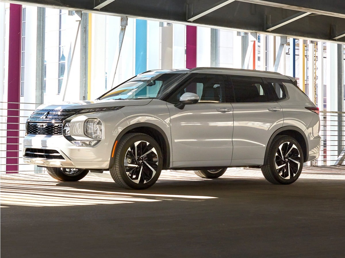 2022 Mitsubishi Outlander SEL Special Edition 2WD