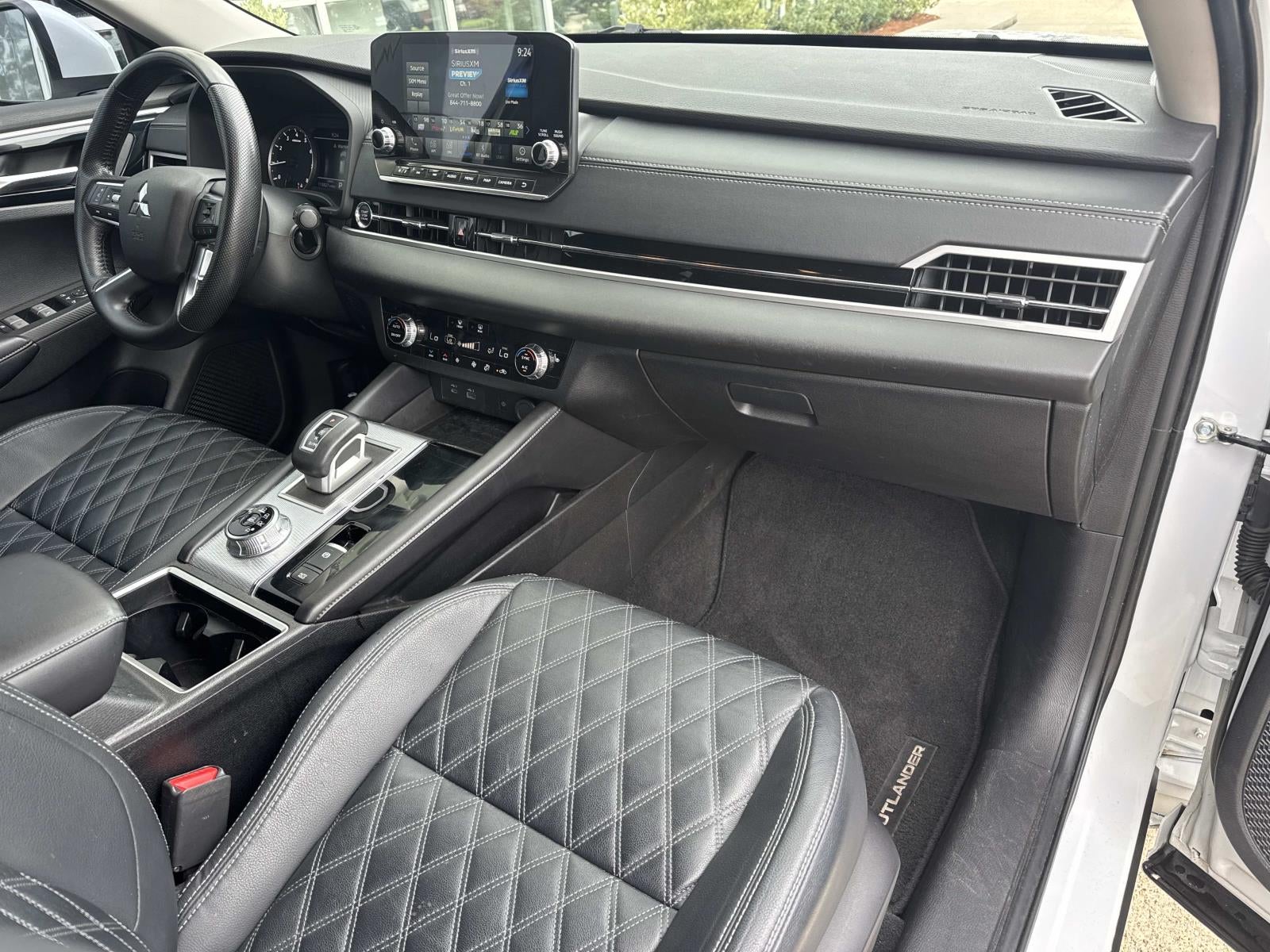 2022 Mitsubishi Outlander SEL Special Edition 2WD