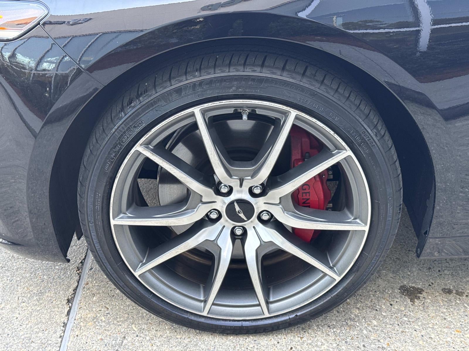 2025 Genesis G70 2.5T RWD