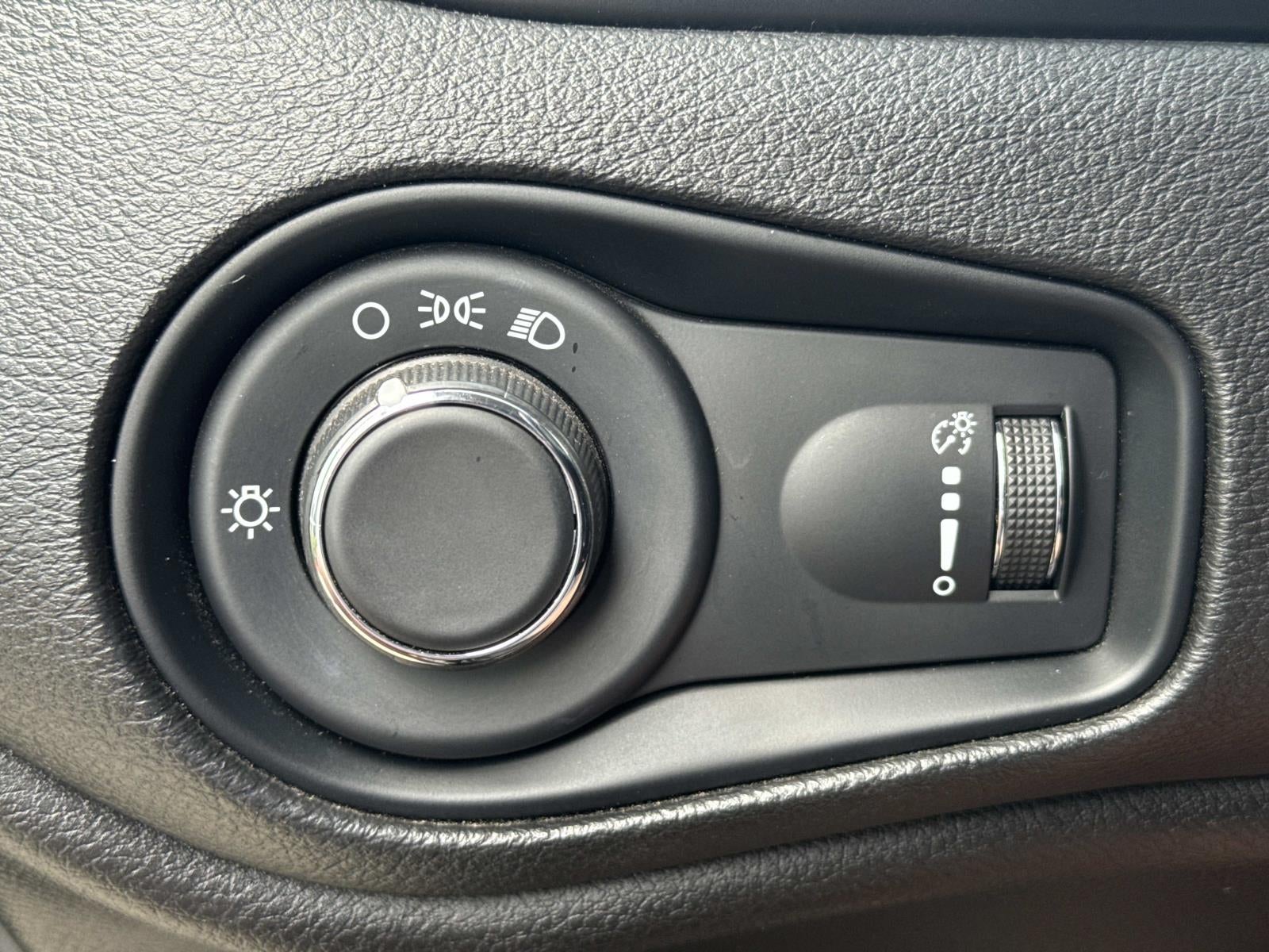 2023 Jeep Renegade Latitude 4x4