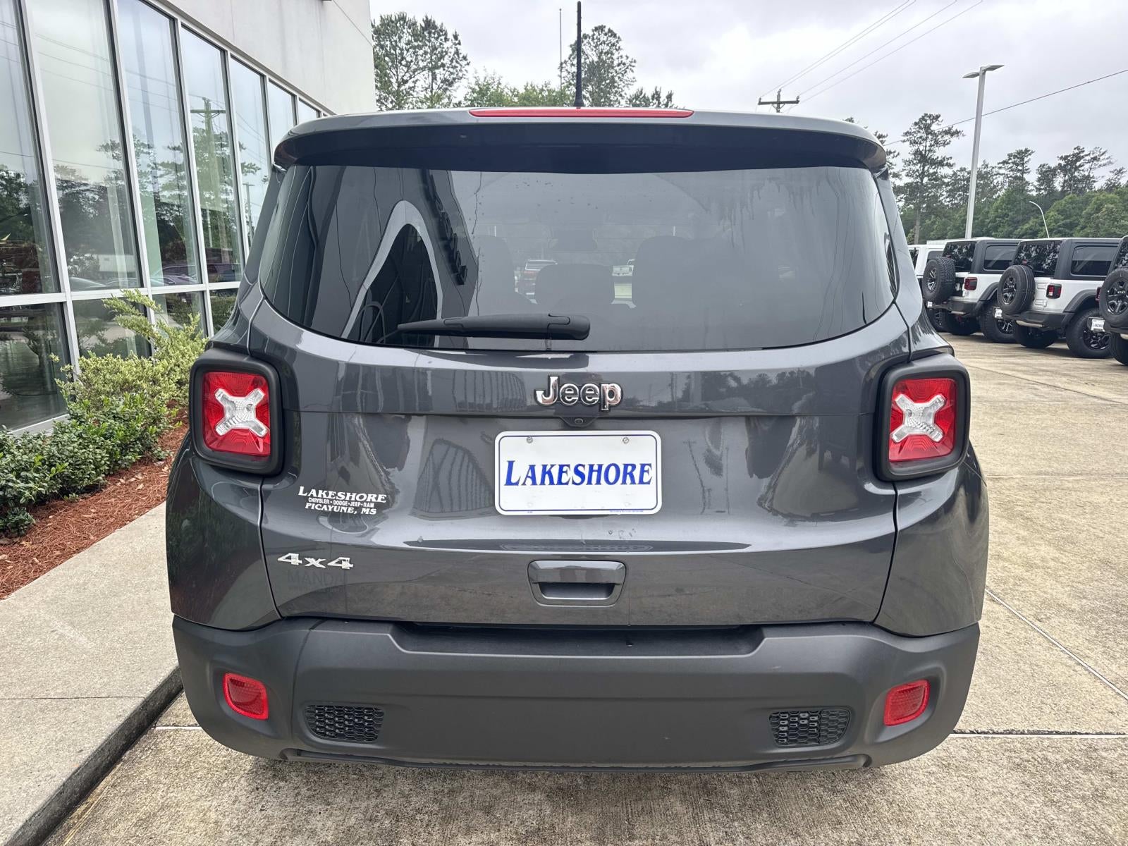 2023 Jeep Renegade Latitude 4x4